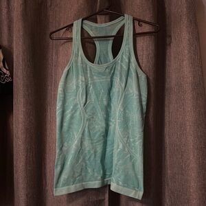 Lululemon Athletica Green Fitted Racerback Tank Top